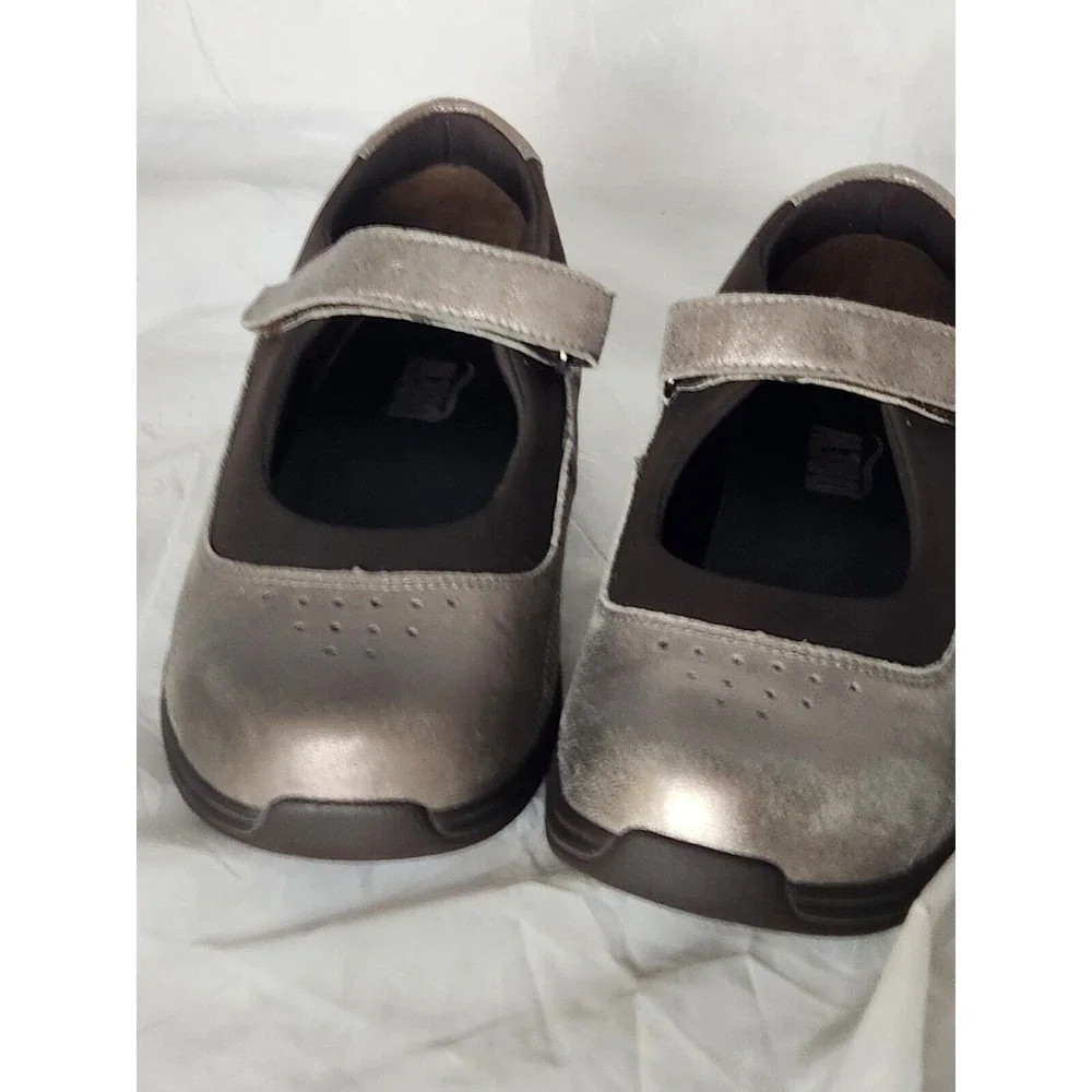 DREW Women's Rose Mary Jane Shoes Silver Metallic Leather‎ Comfort Size 7W nurse